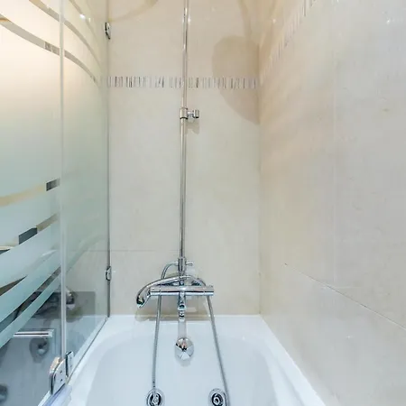 Telheiras Classic Retreat Апартаменти Лісабон