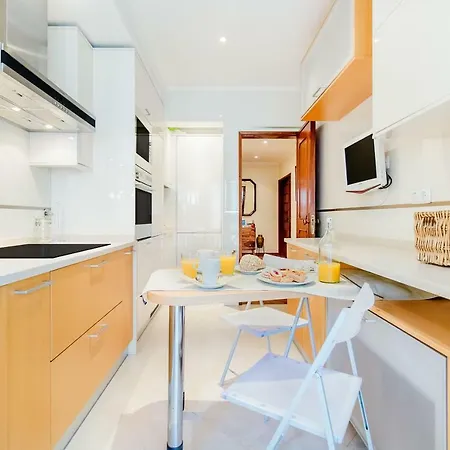 Апартаменти Telheiras Classic Retreat